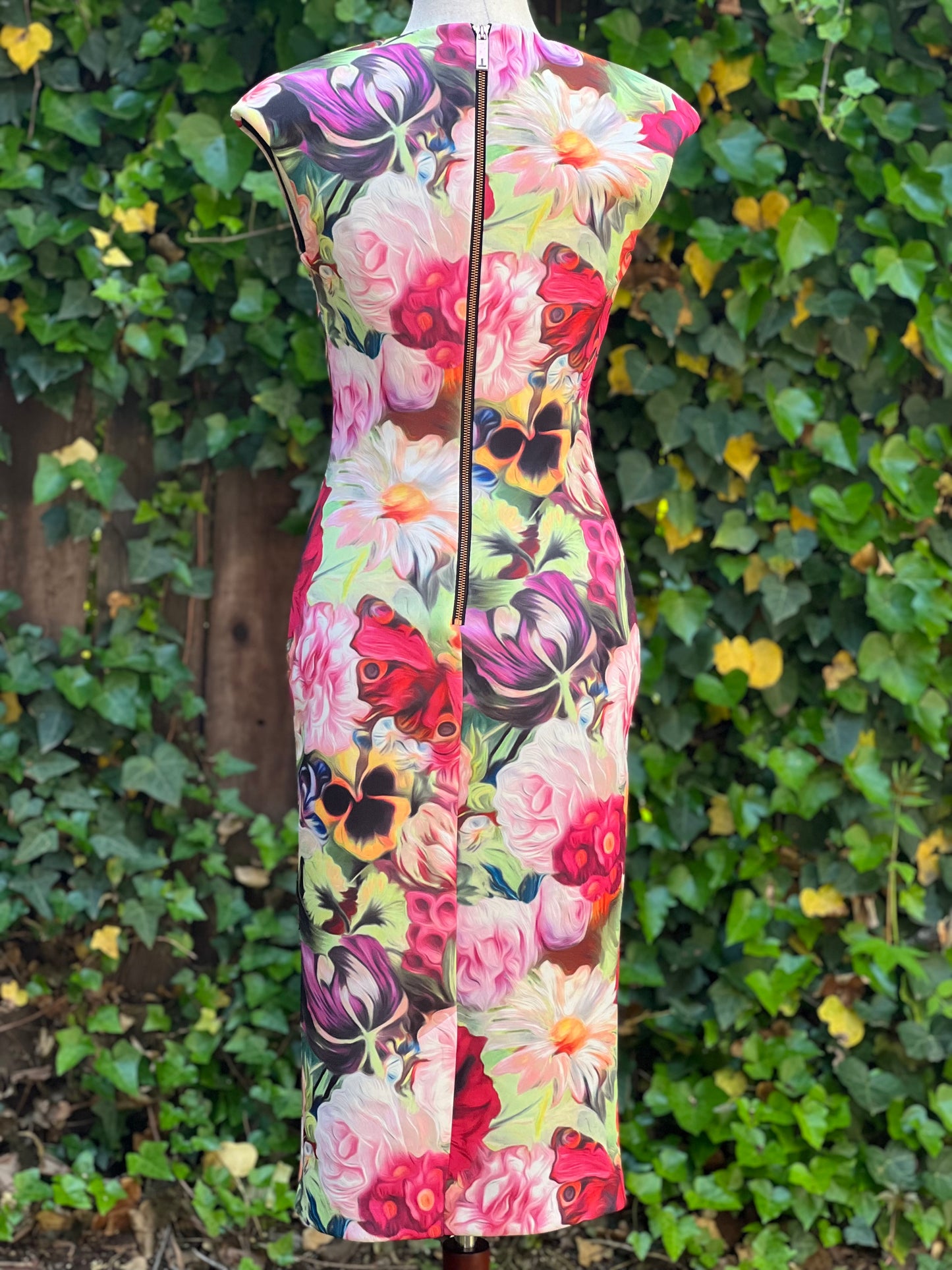 Ted Baker Floral Watercolor Neoprene Sheath Cocktail Dress Size S